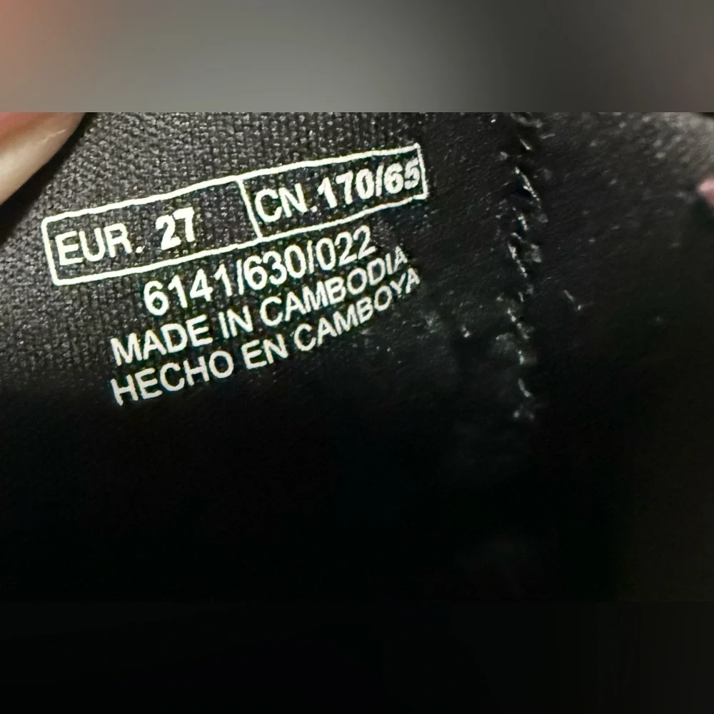 Zara kids  Ankle boots with a patent finish and bow burgundy sz 27 us 9.5 - Picture 9 of 9